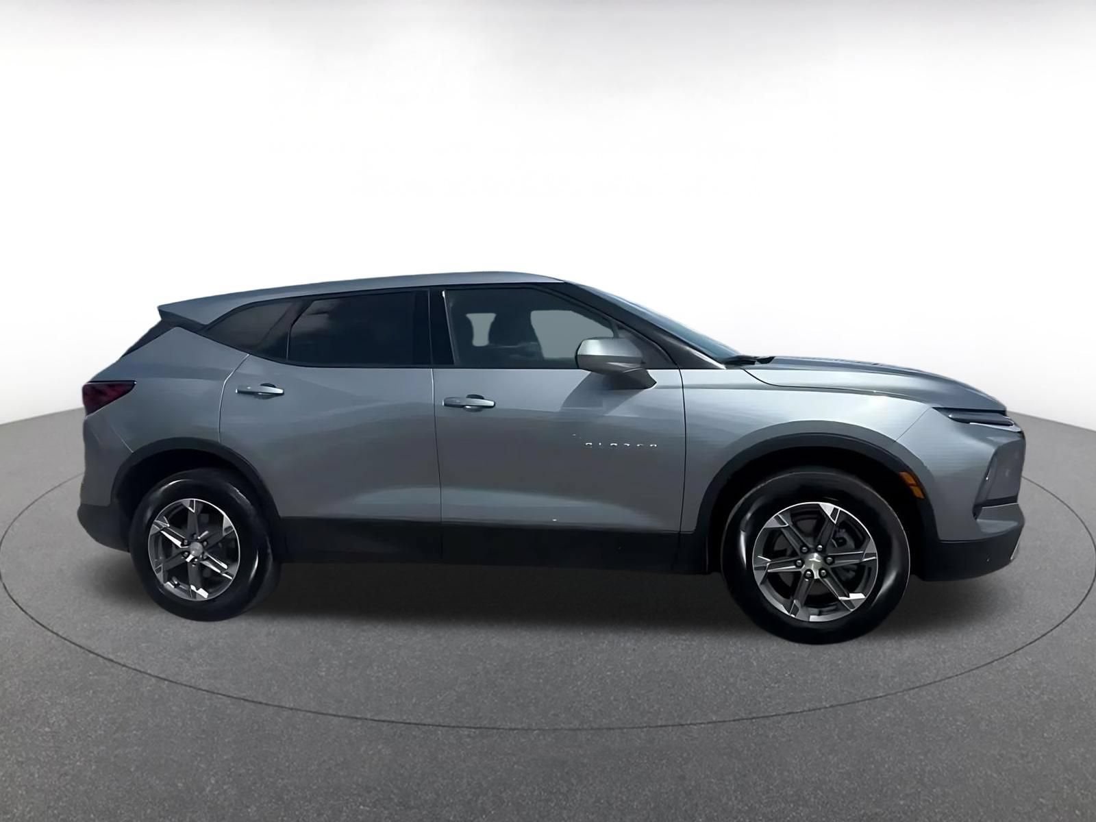 Thumbnail: 2026 Chevrolet Blazer - 13