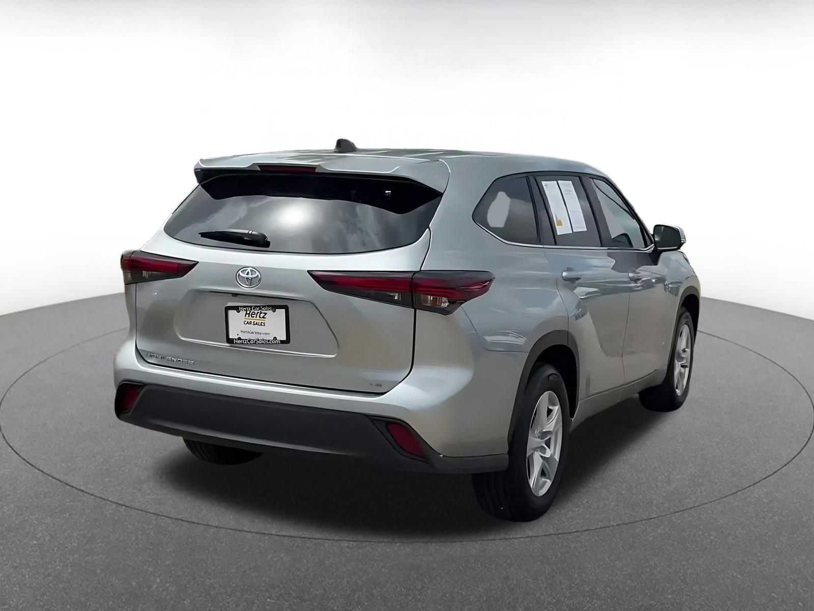 Thumbnail: 2025 Toyota Highlander - 14