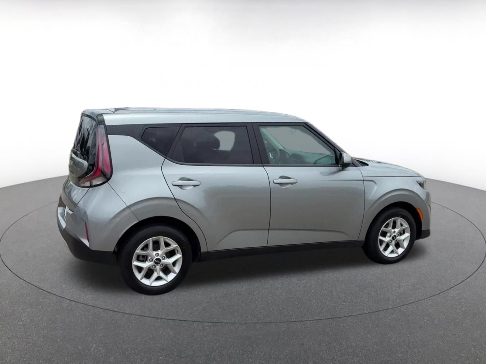 Thumbnail: 2025 Kia Soul - 15