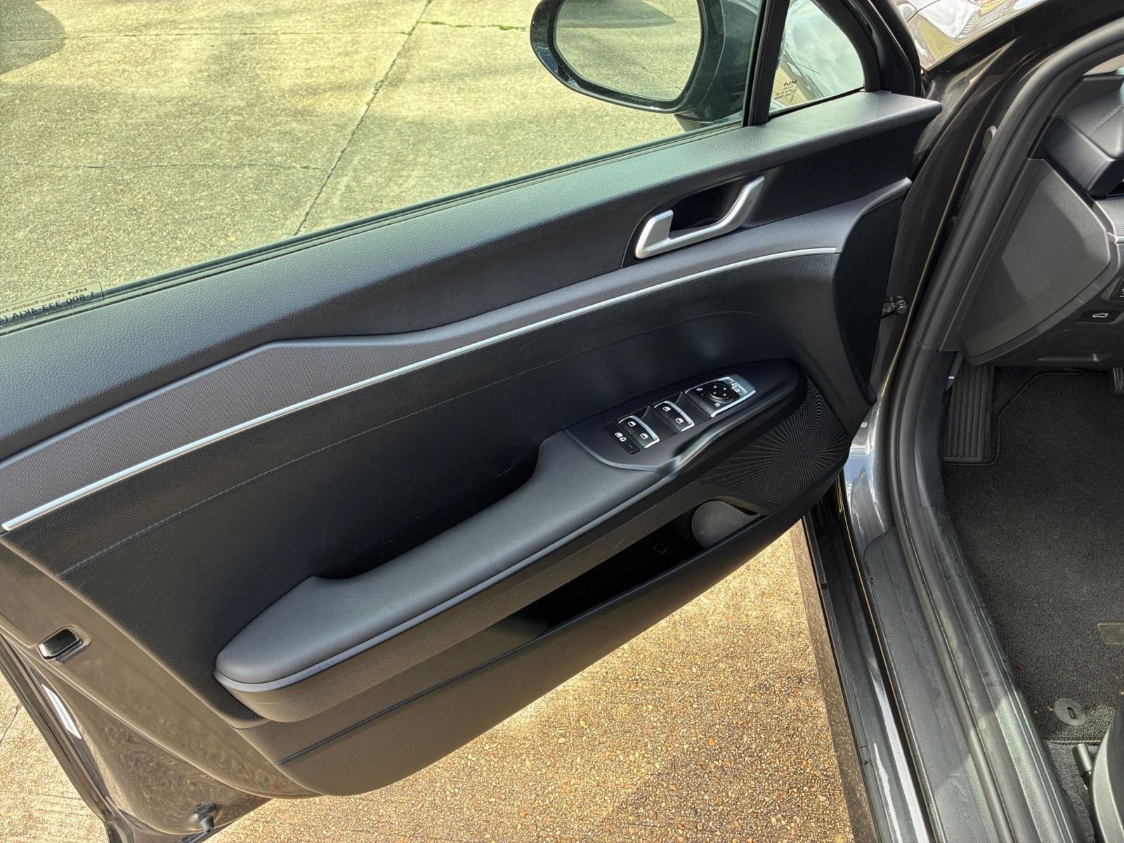 Thumbnail: 2025 Kia K5 - 18