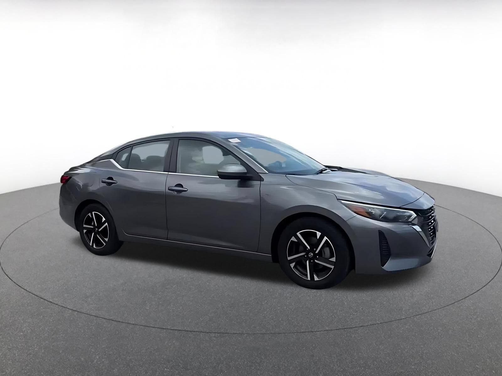 Thumbnail: 2025 Nissan Sentra - 2