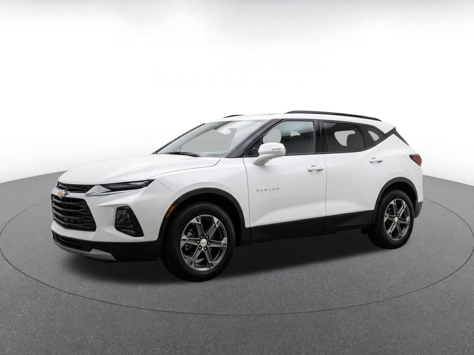 Thumbnail: 2025 Chevrolet Blazer - 3