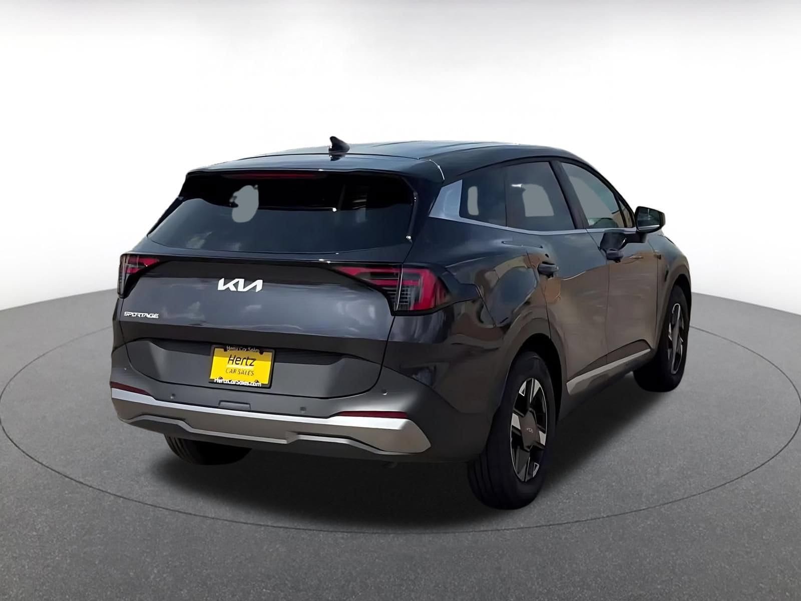 Thumbnail: 2026 Kia Sportage - 14