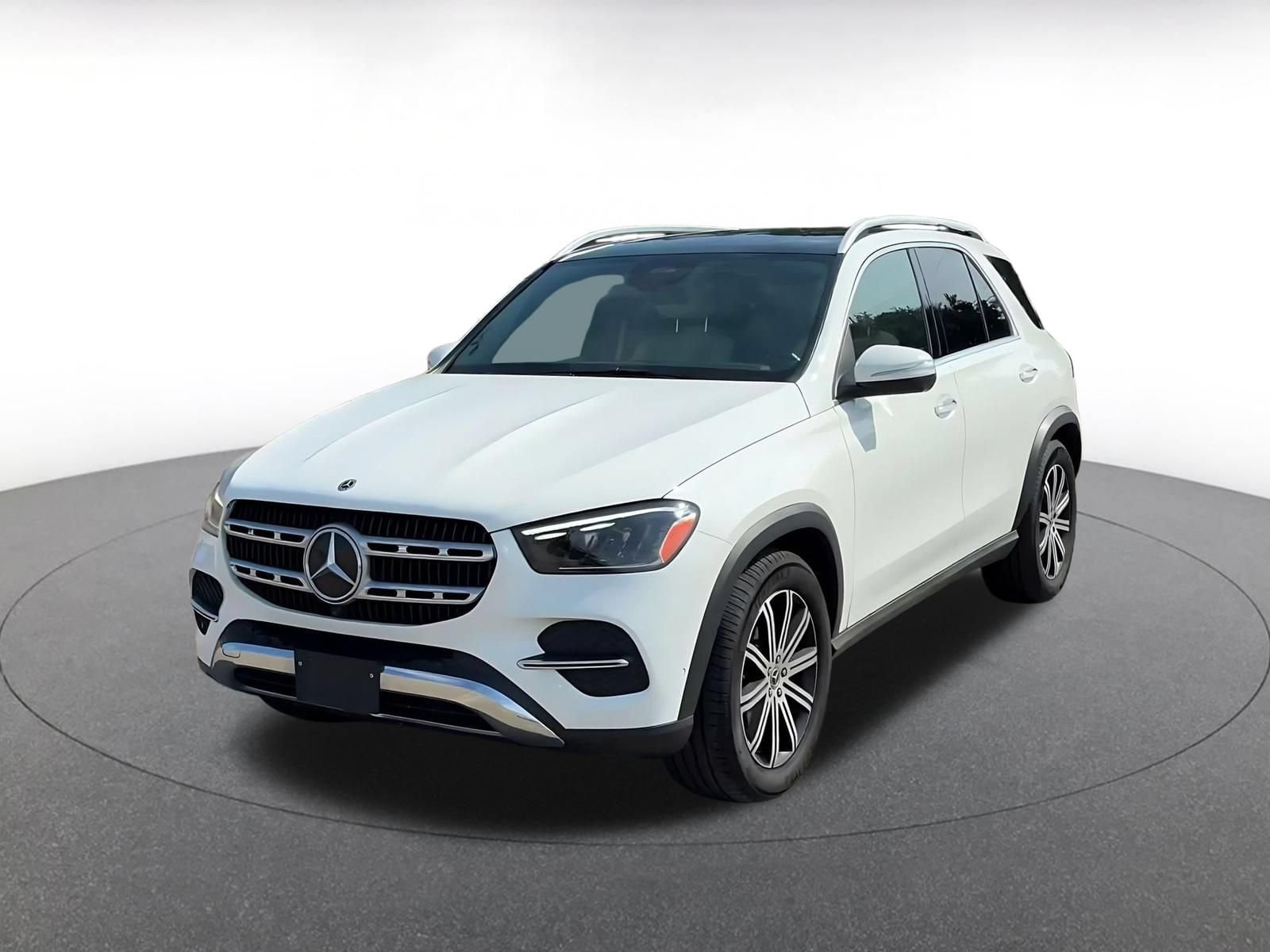 Thumbnail: 2026 Mercedes-Benz GLE - 6