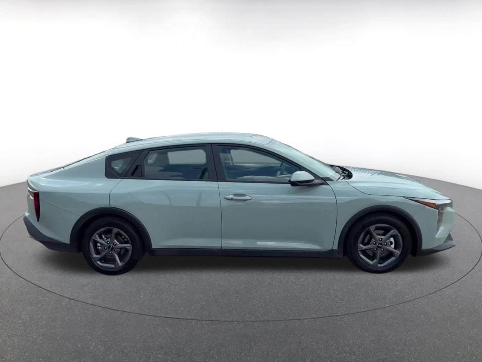 Thumbnail: 2026 Kia K4 - 16