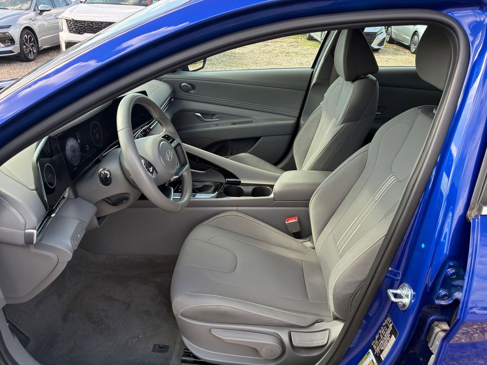 Thumbnail: 2025 Hyundai Elantra - 24