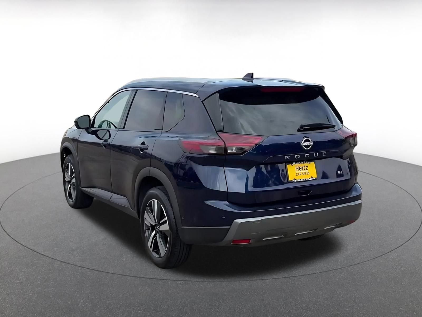 Thumbnail: 2026 Nissan Rogue - 10