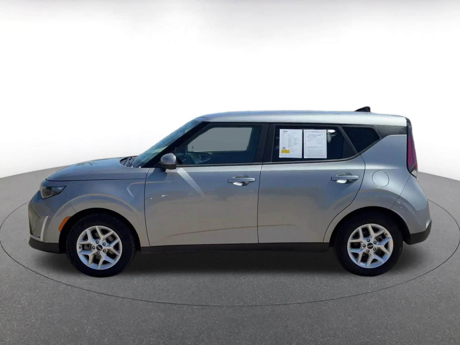 Thumbnail: 2025 Kia Soul - 9