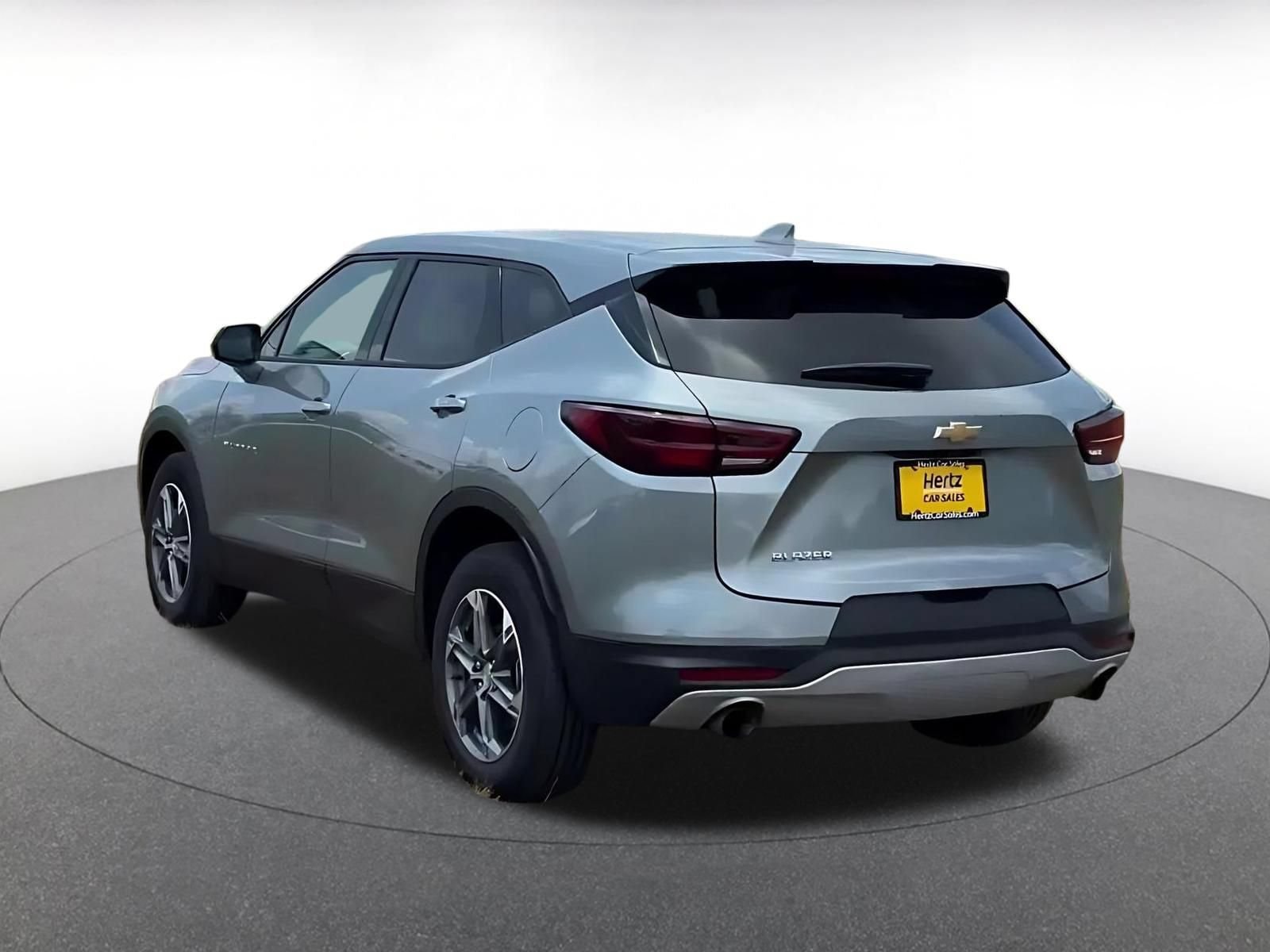 Thumbnail: 2026 Chevrolet Blazer - 10