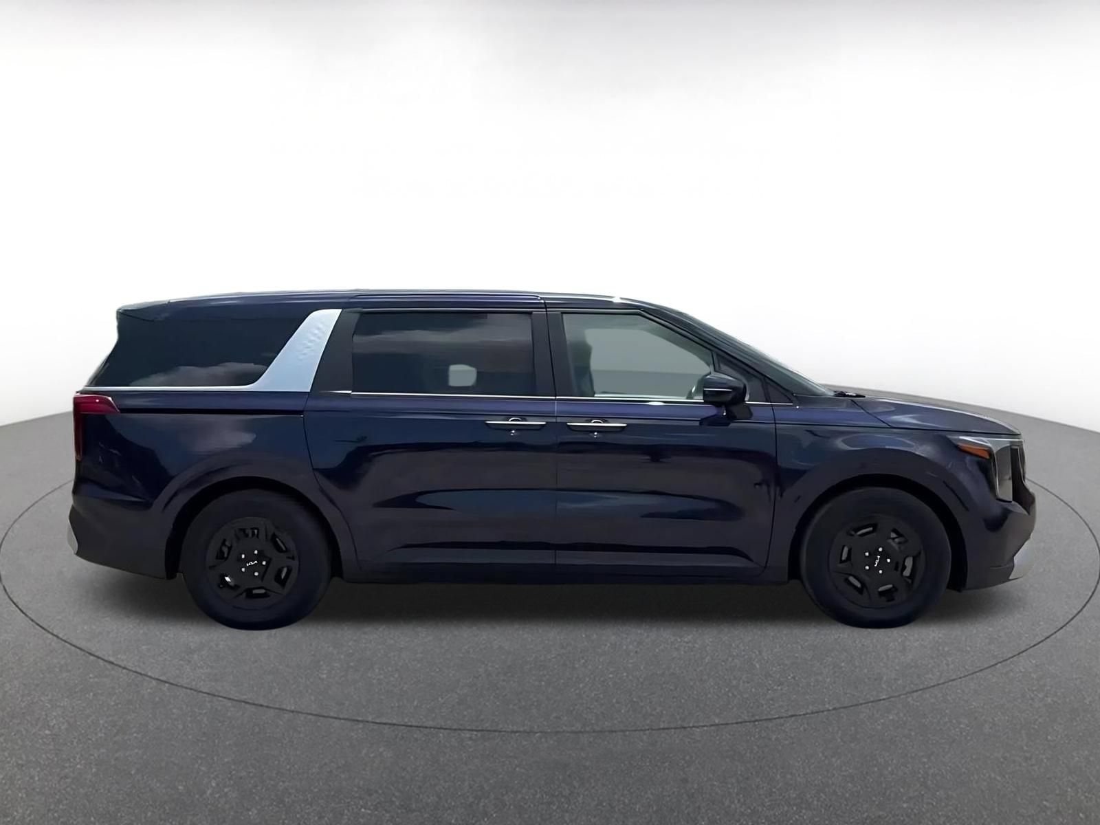 Thumbnail: 2026 Kia Carnival - 15