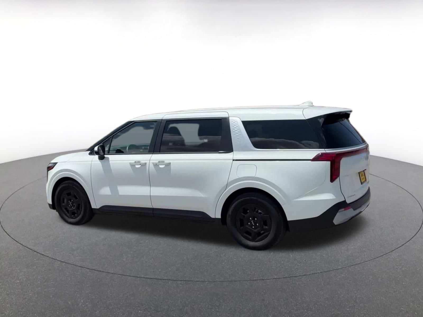 Thumbnail: 2026 Kia Carnival - 10