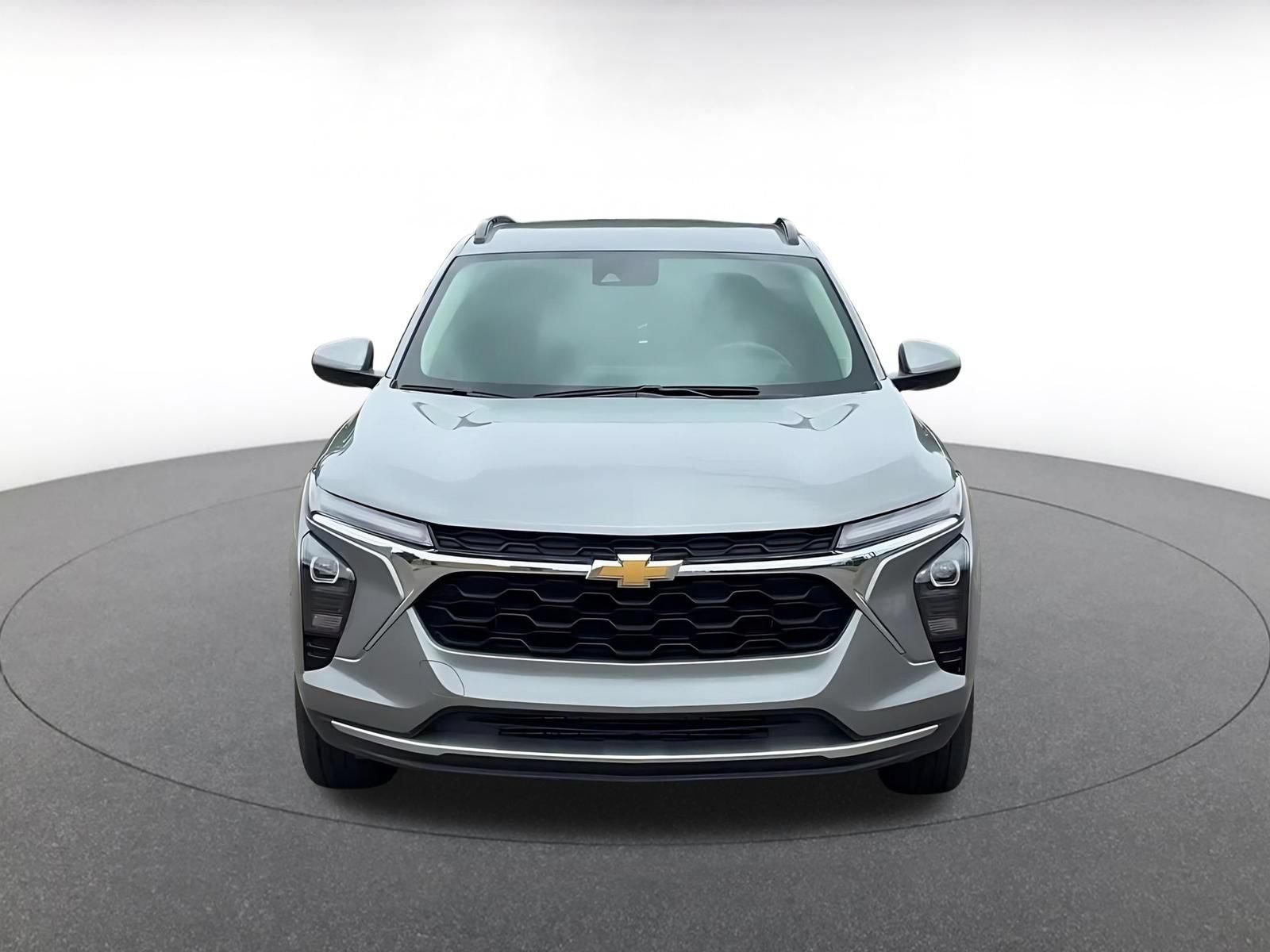 Thumbnail: 2025 Chevrolet Trax - 4