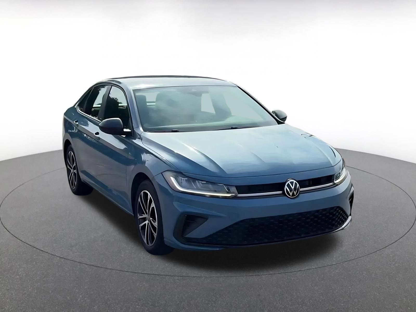 Thumbnail: 2025 Volkswagen Jetta - 3