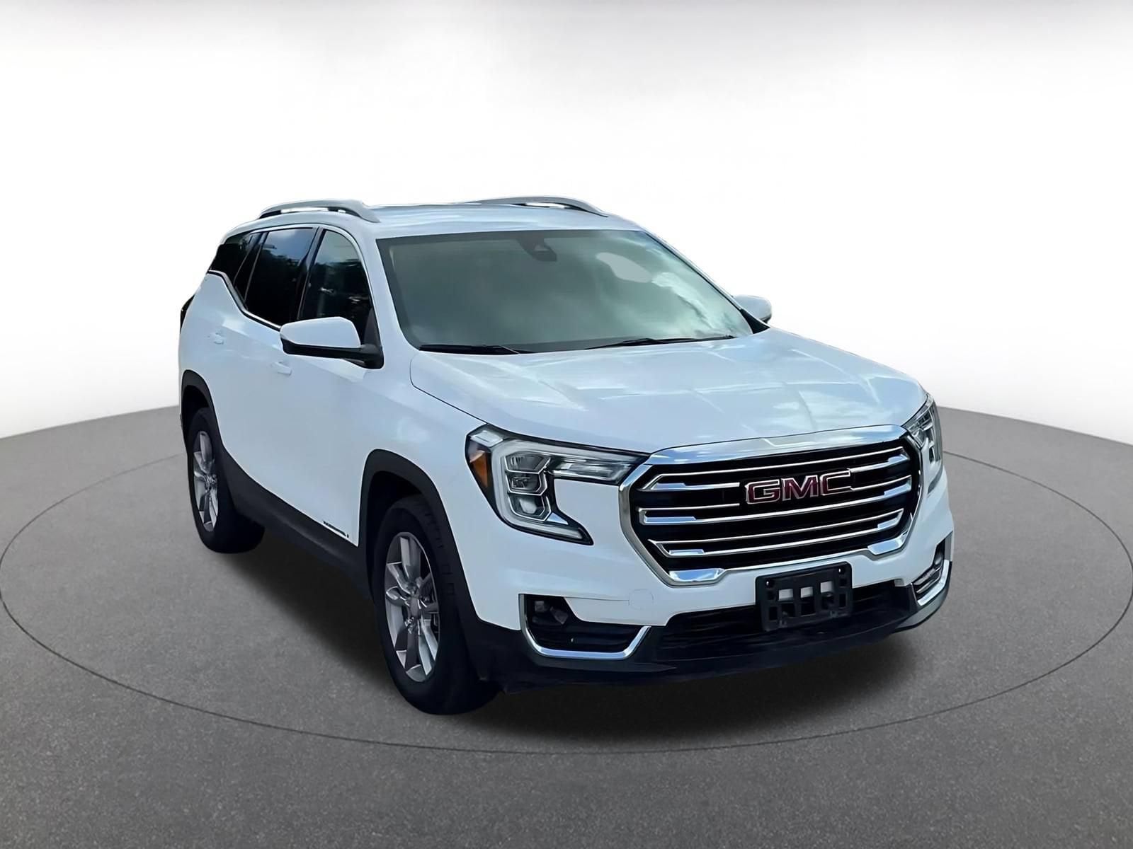 Thumbnail: 2024 GMC Terrain - 3