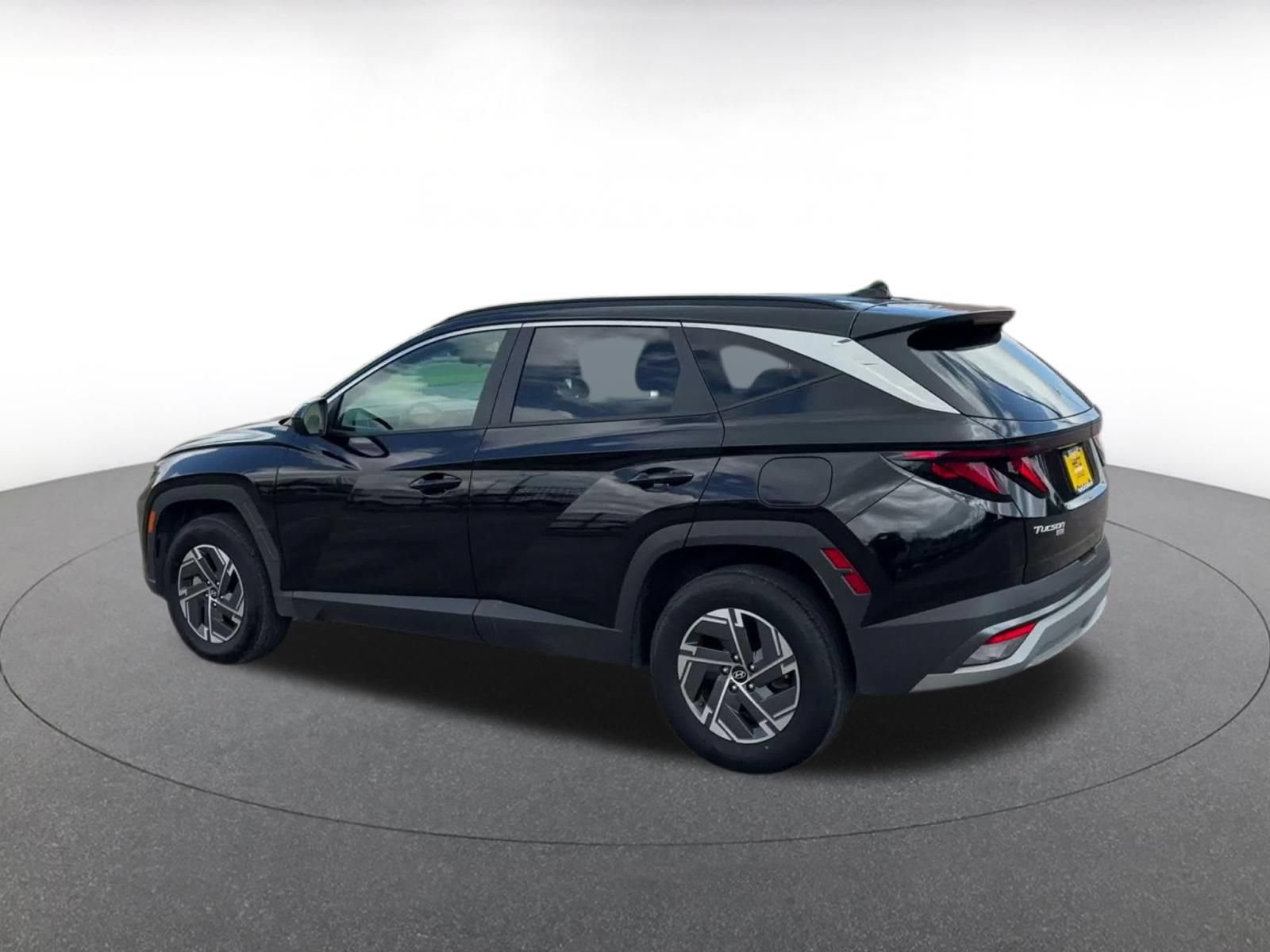 Thumbnail: 2025 Hyundai Tucson - 10