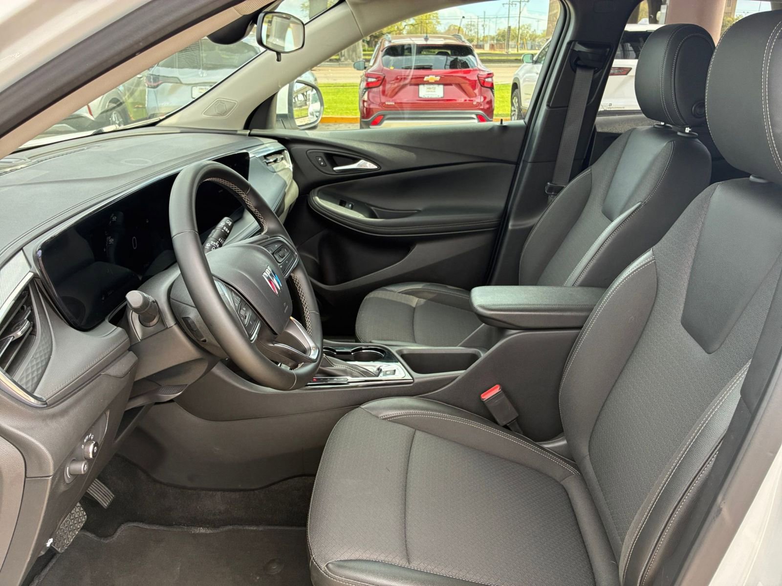 Thumbnail: 2025 Buick Encore GX - 24