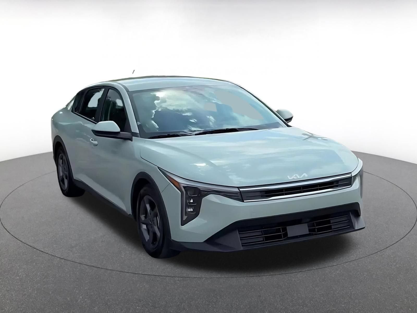 Thumbnail: 2026 Kia K4 - 2