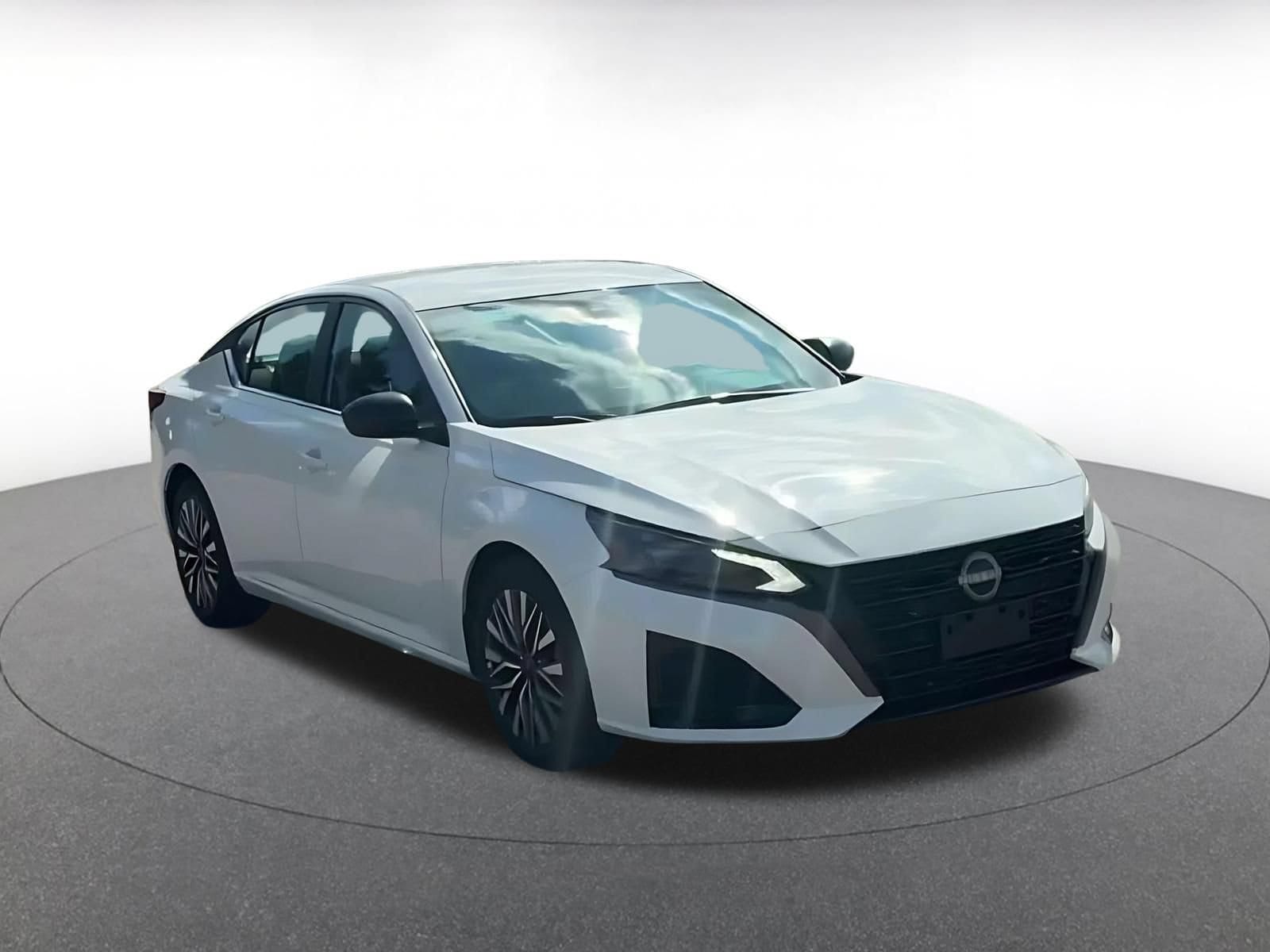 Thumbnail: 2026 Nissan Altima - 3
