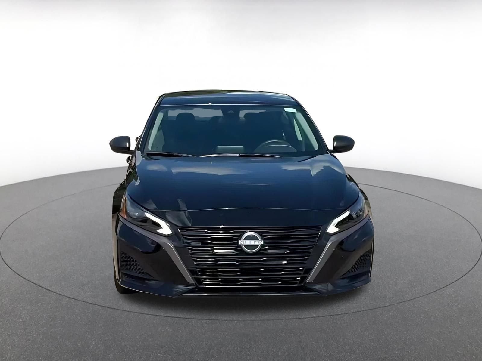 Thumbnail: 2026 Nissan Altima - 3