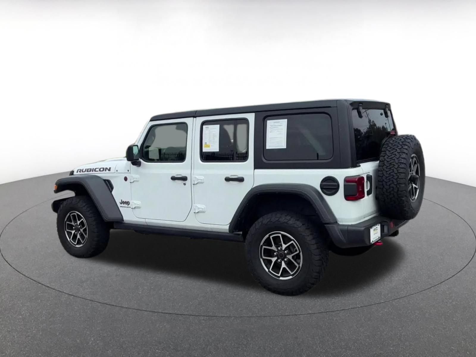 Thumbnail: 2025 Jeep Wrangler - 10