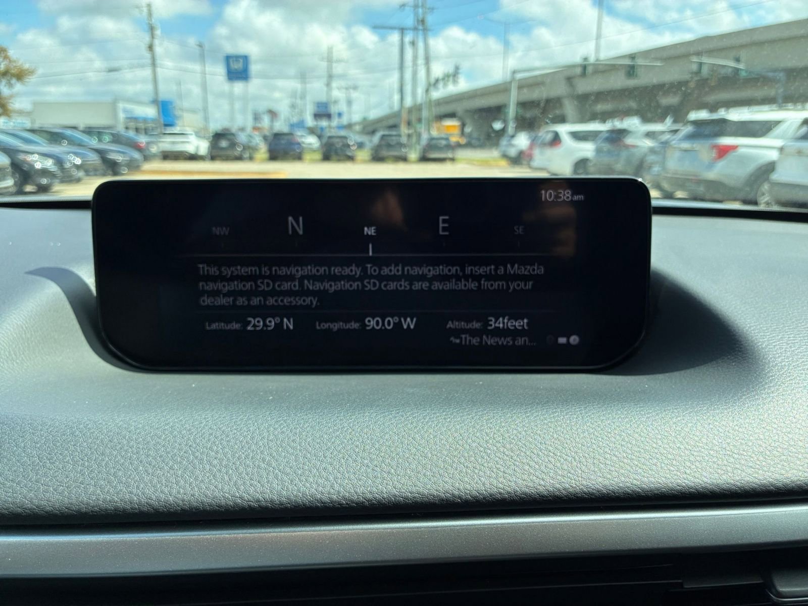 Thumbnail: 2025 Mazda CX-50 - 25