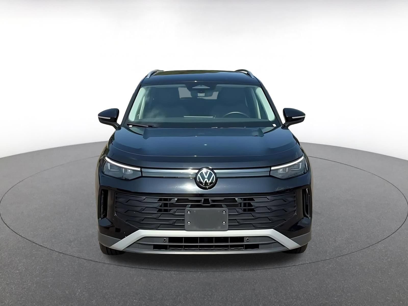 Thumbnail: 2026 Volkswagen Tiguan - 4
