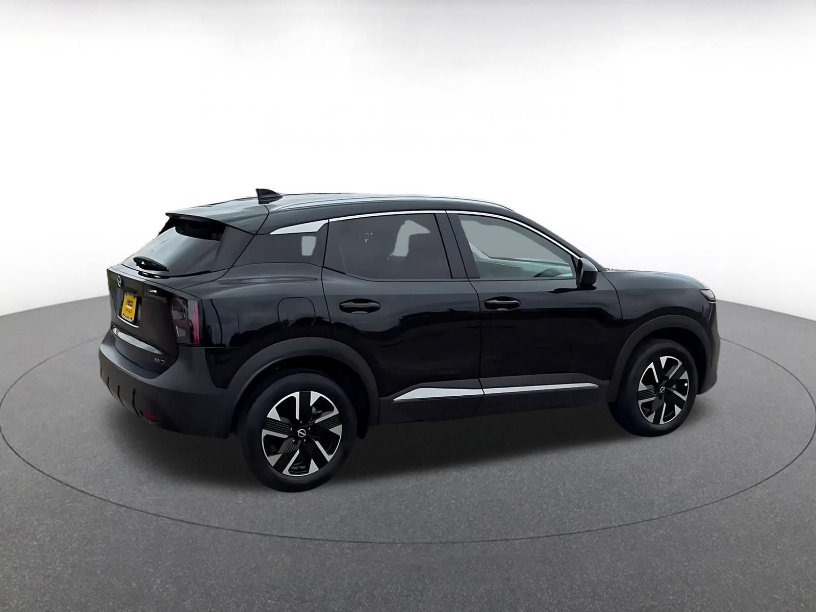 Thumbnail: 2026 Nissan Kicks - 13