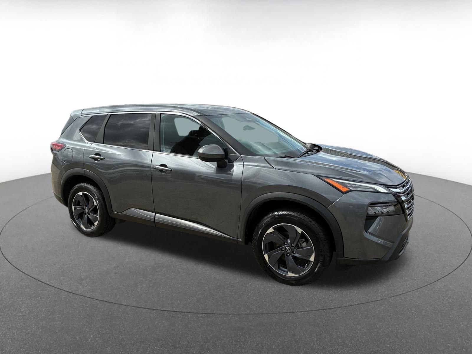 Thumbnail: 2025 Nissan Rogue - 1