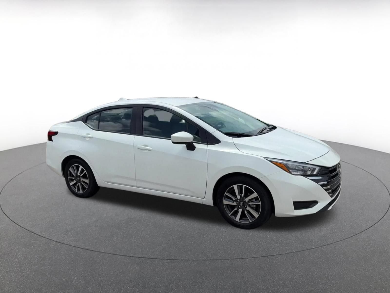 Thumbnail: 2025 Nissan Versa - 2