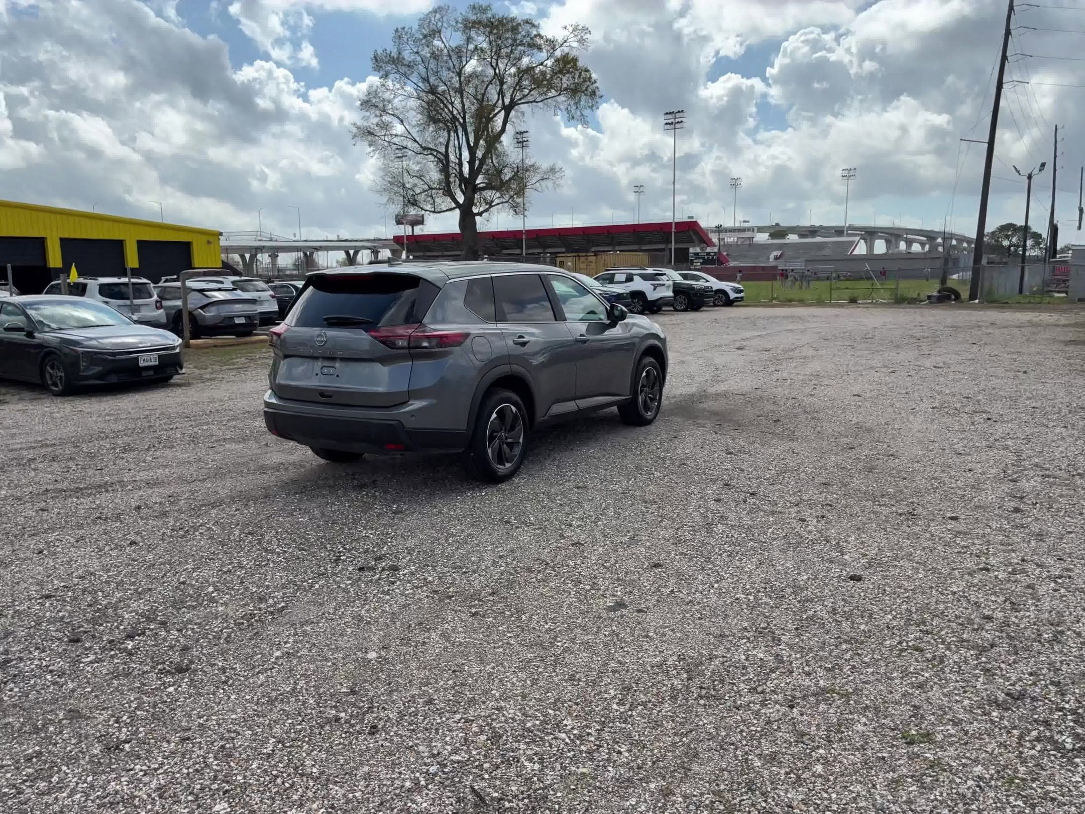 Thumbnail: 2025 Nissan Rogue - 2