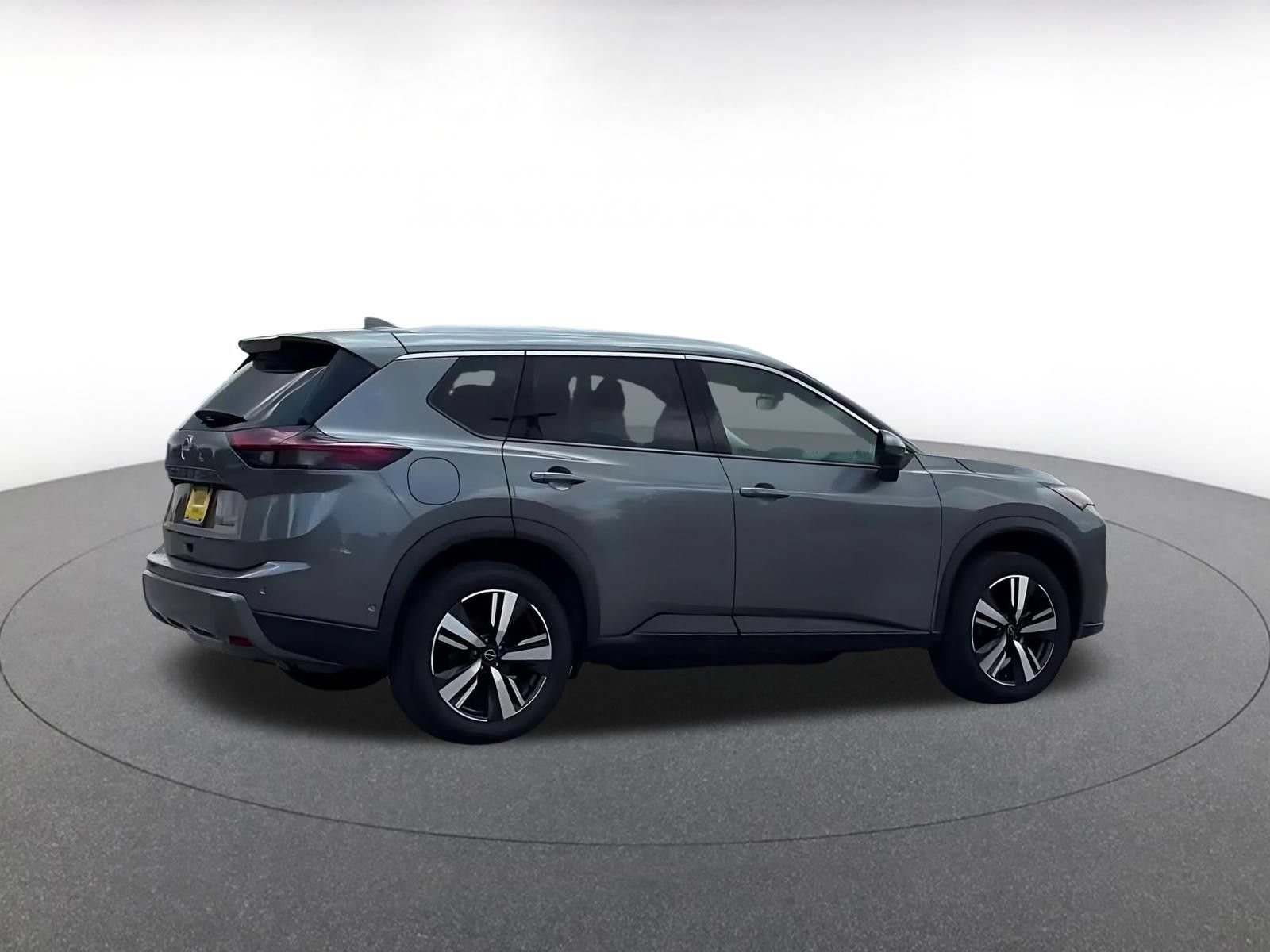 Thumbnail: 2026 Nissan Rogue - 14