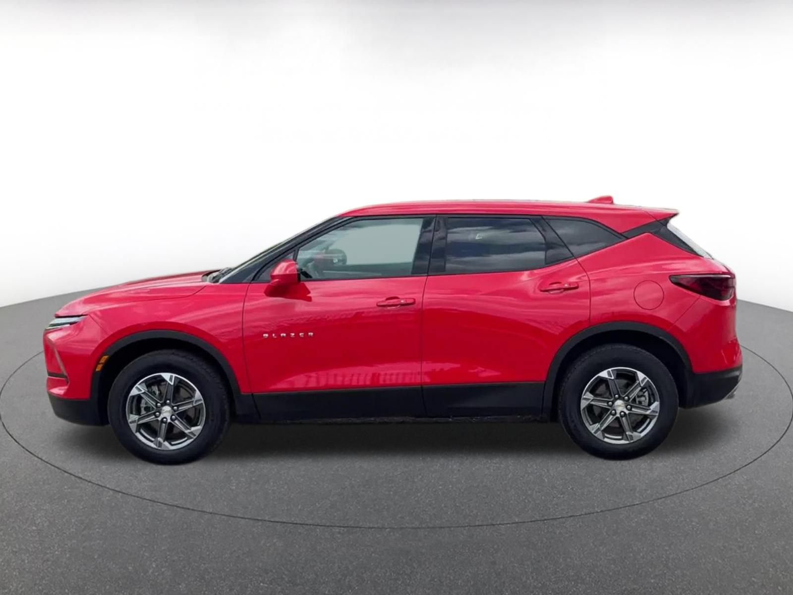 Thumbnail: 2026 Chevrolet Blazer - 8