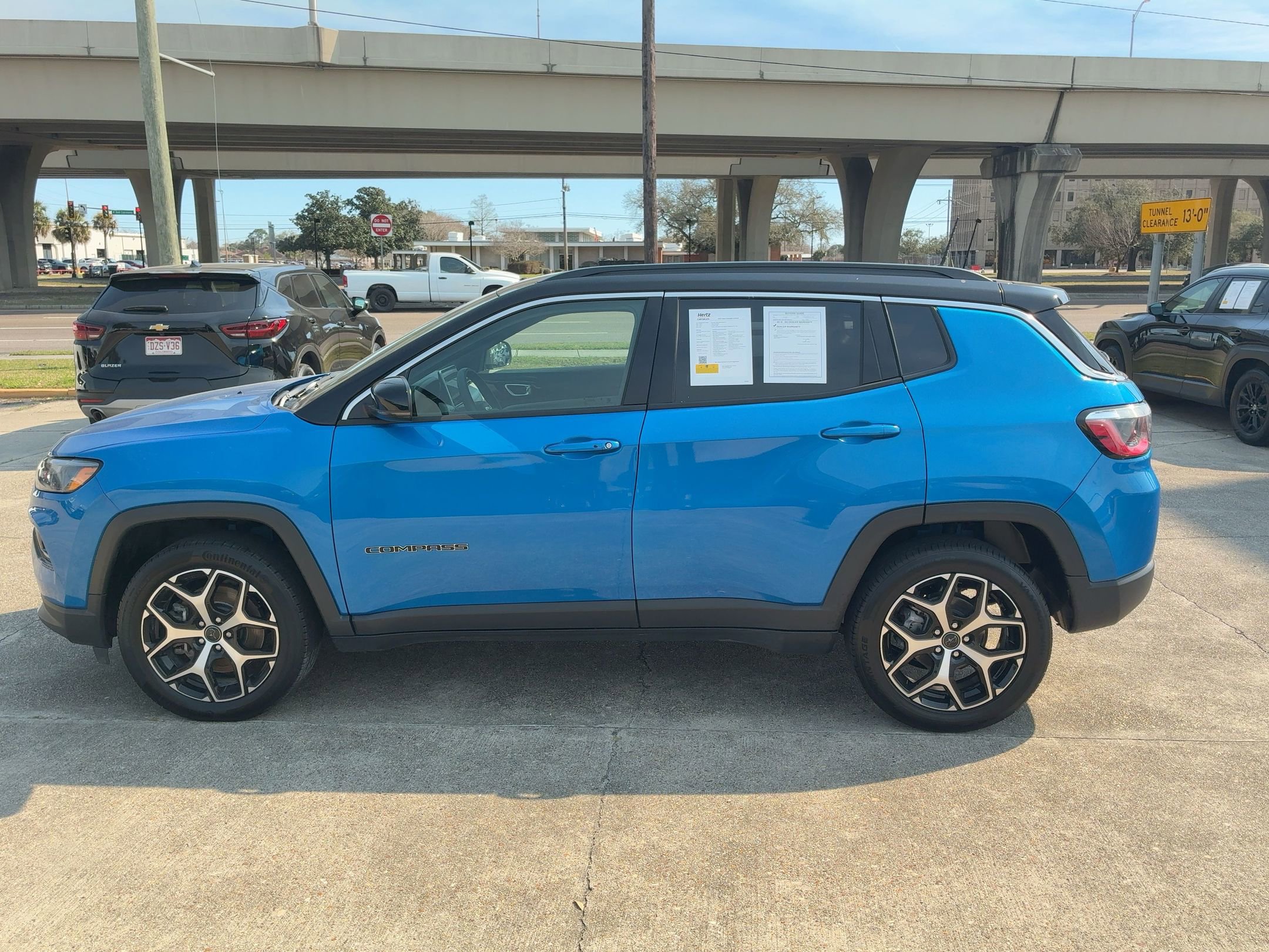 Thumbnail: 2025 Jeep Compass - 9