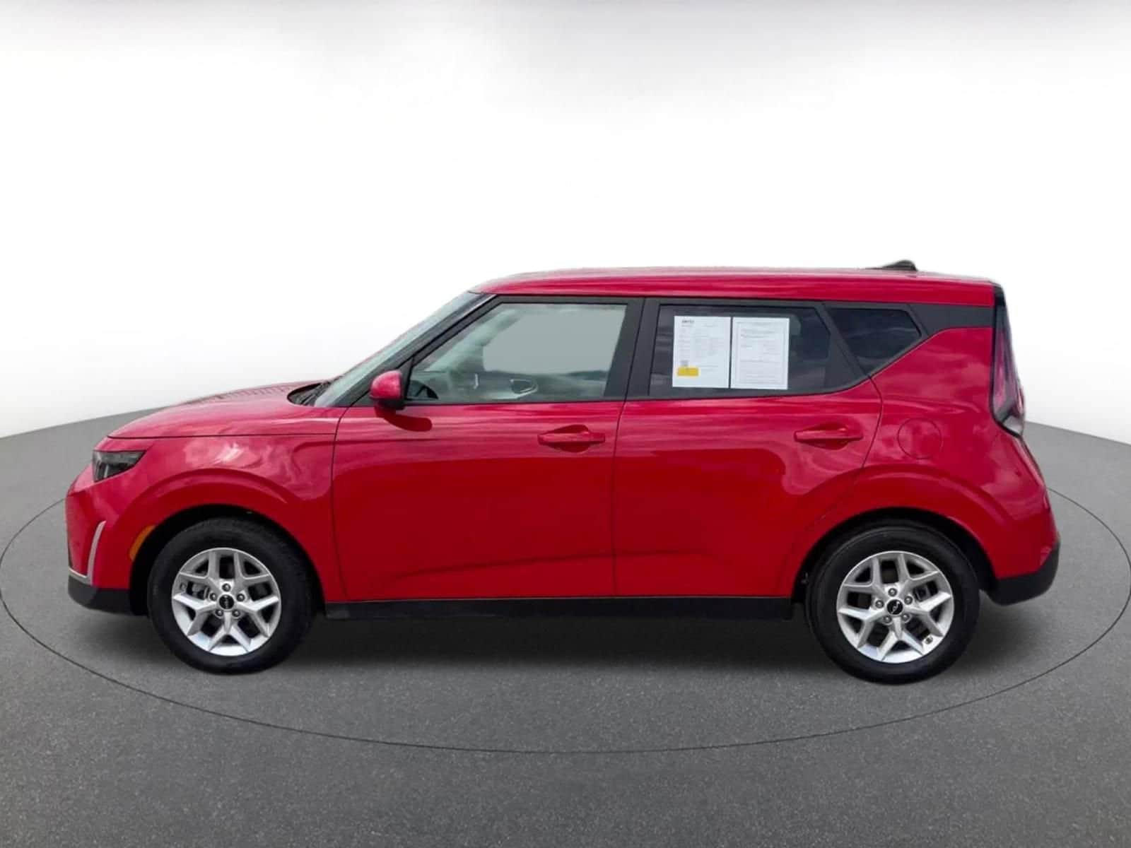 Thumbnail: 2025 Kia Soul - 9