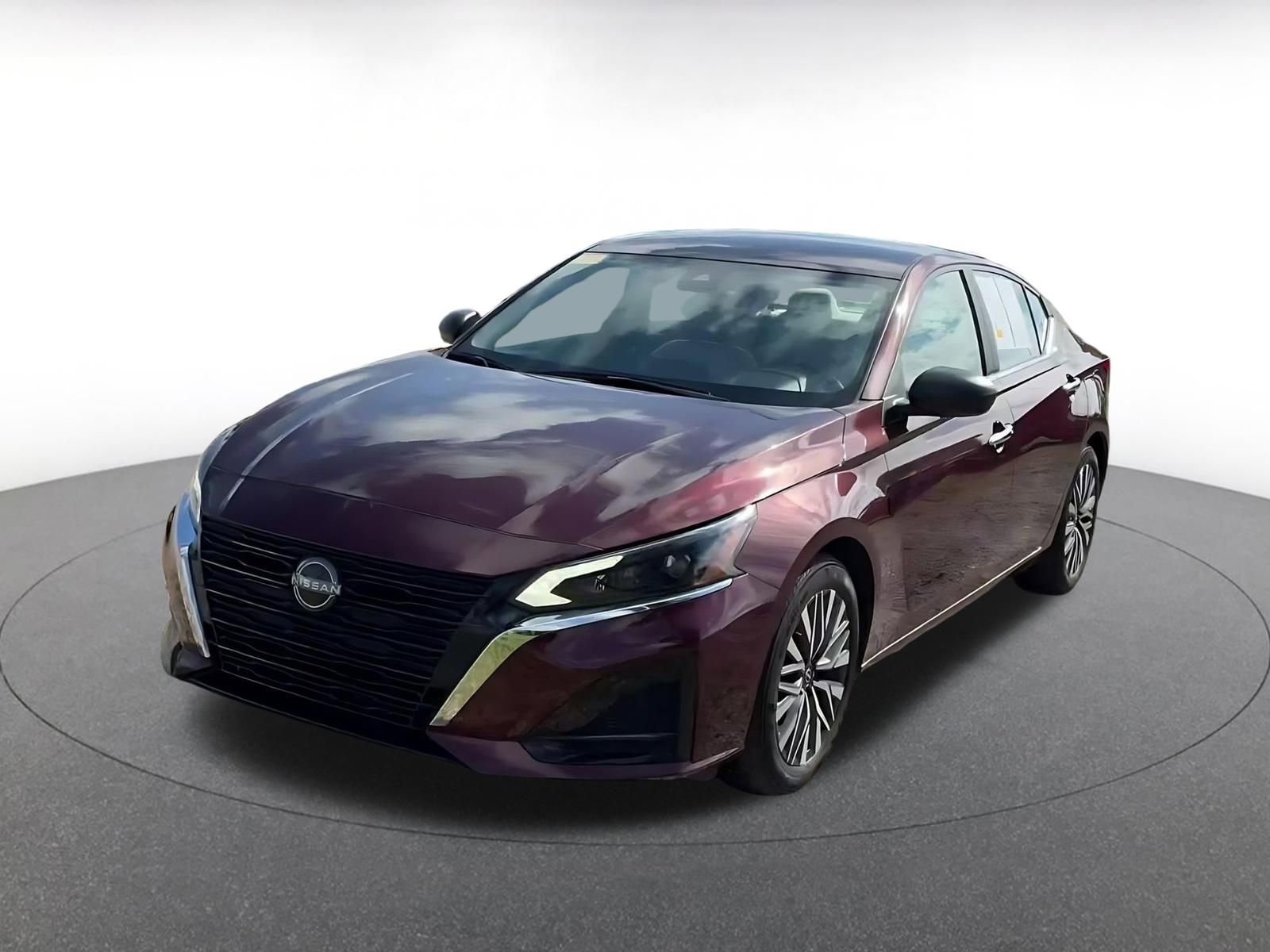 Thumbnail: 2025 Nissan Altima - 7