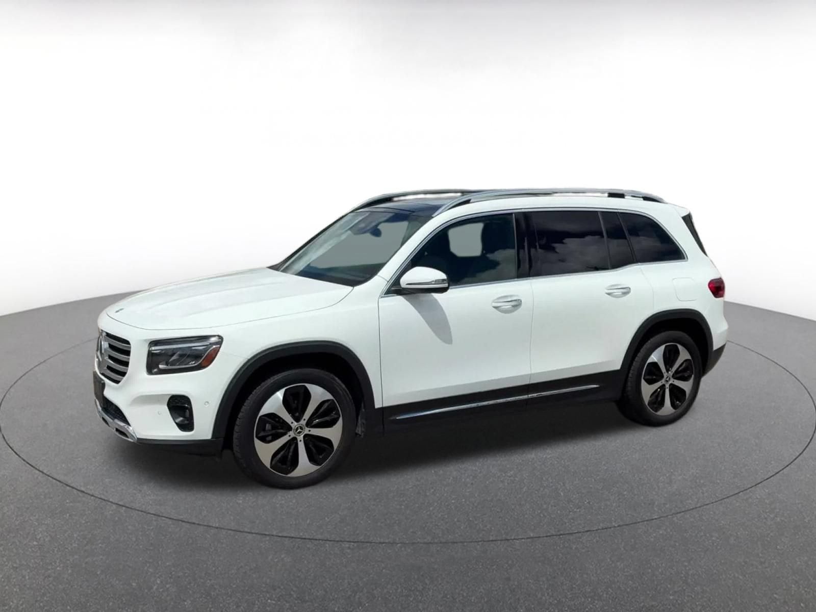 Thumbnail: 2025 Mercedes-Benz GLB - 7