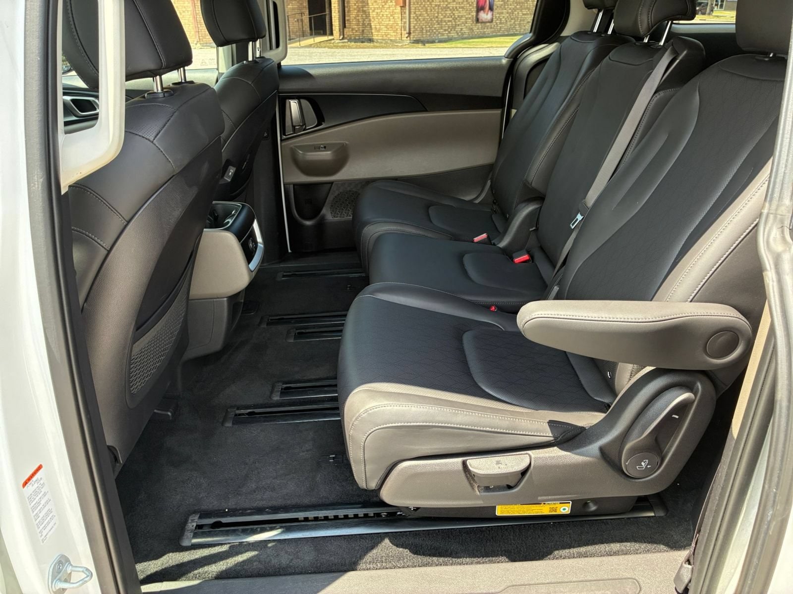 Thumbnail: 2026 Kia Carnival - 27