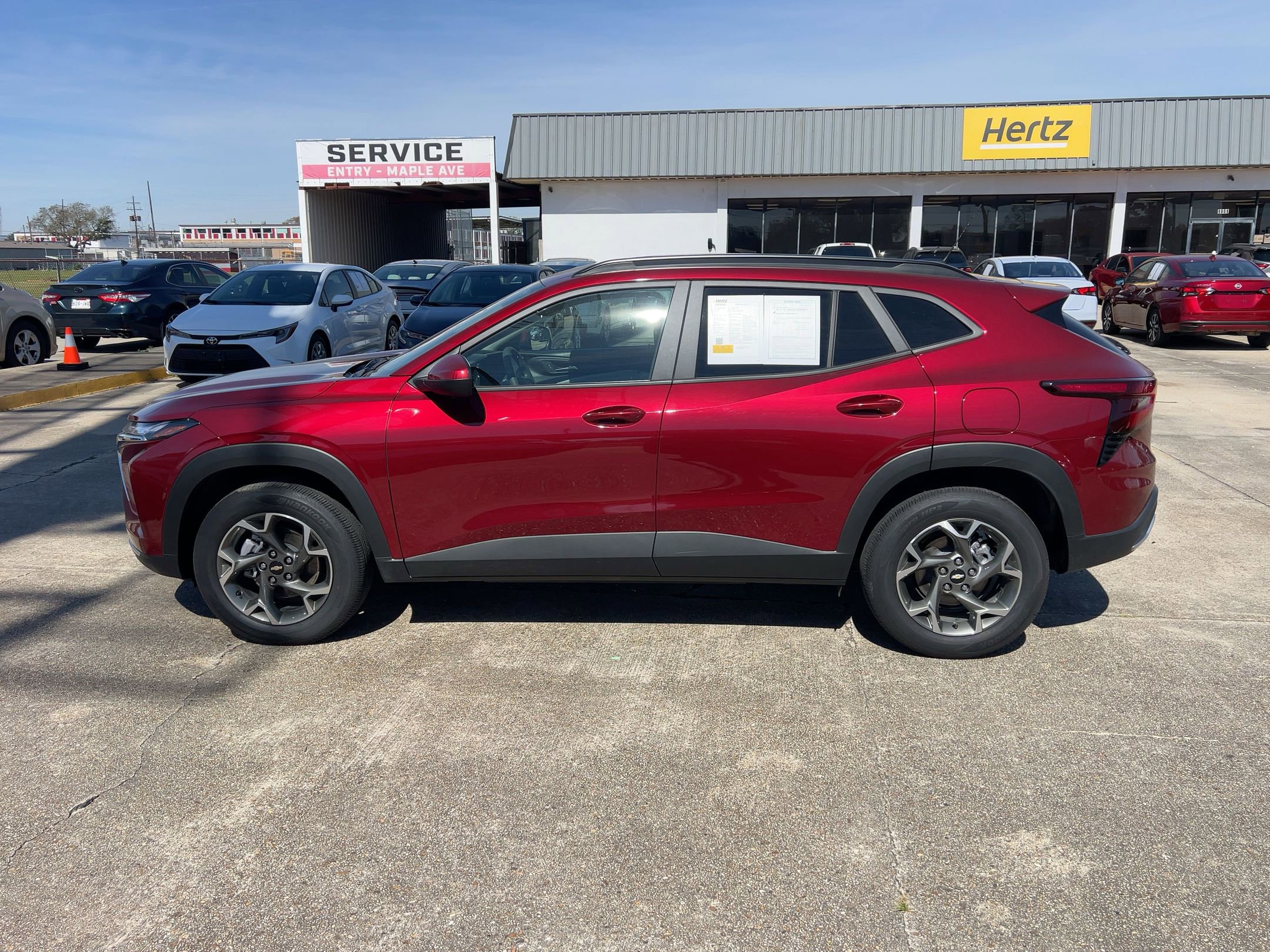 Thumbnail: 2025 Chevrolet Trax - 7