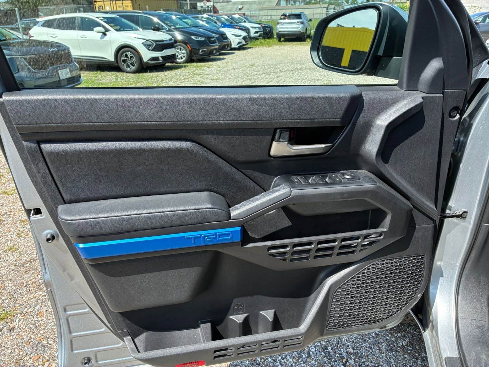 Thumbnail: 2025 Toyota Tacoma - 18
