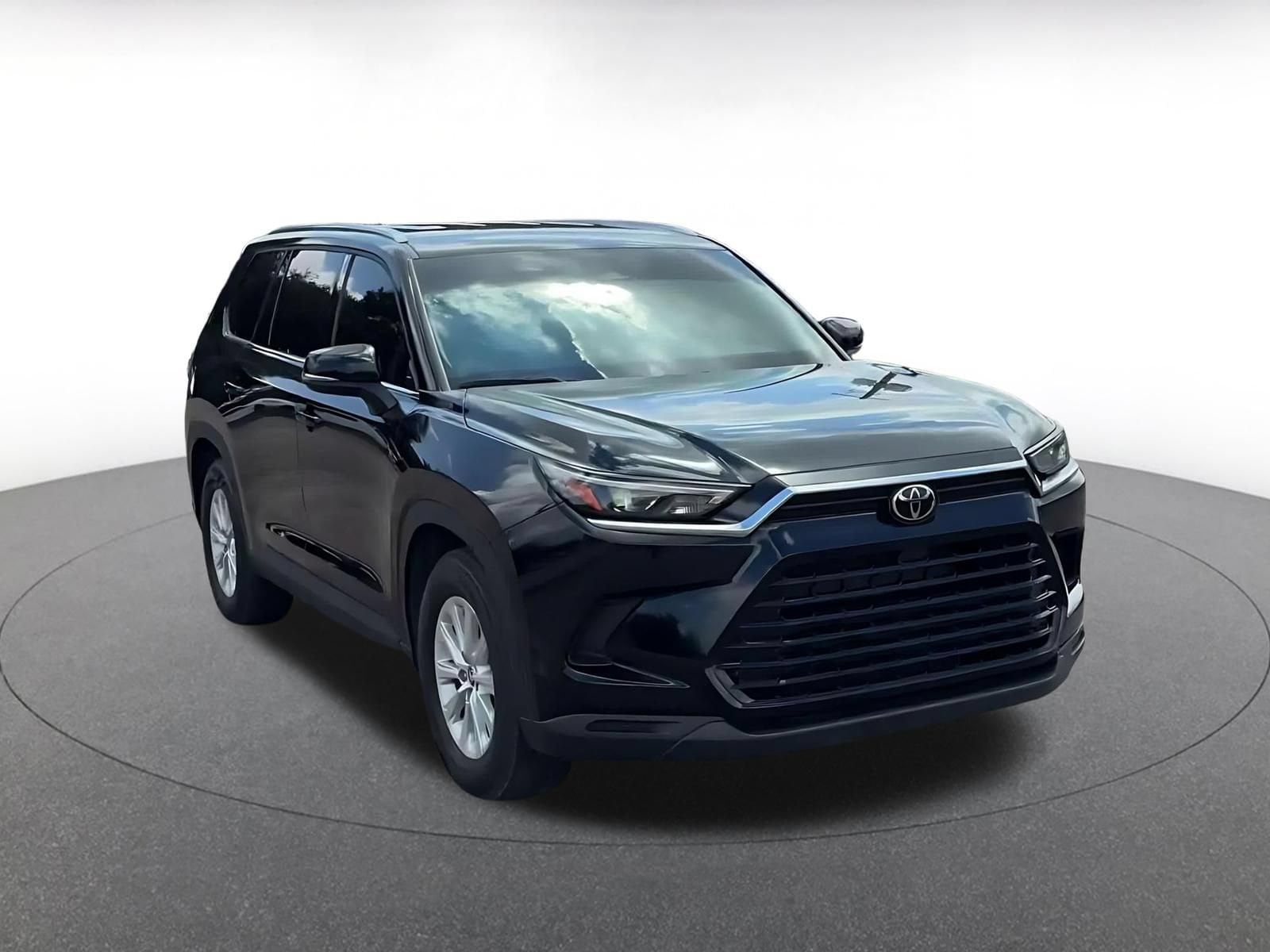 Thumbnail: 2024 Toyota Grand Highlander - 3