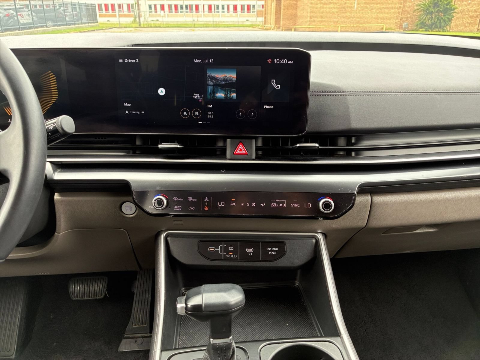 Thumbnail: 2026 Kia Carnival - 17