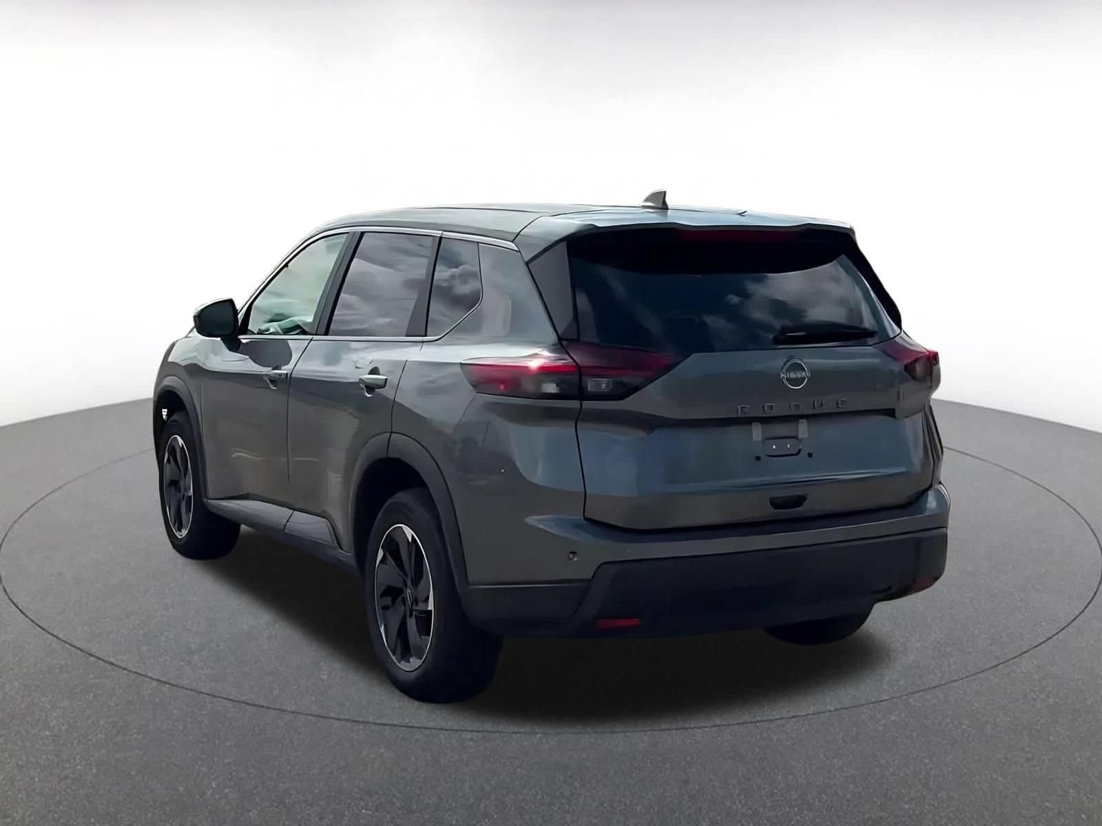Thumbnail: 2025 Nissan Rogue - 10