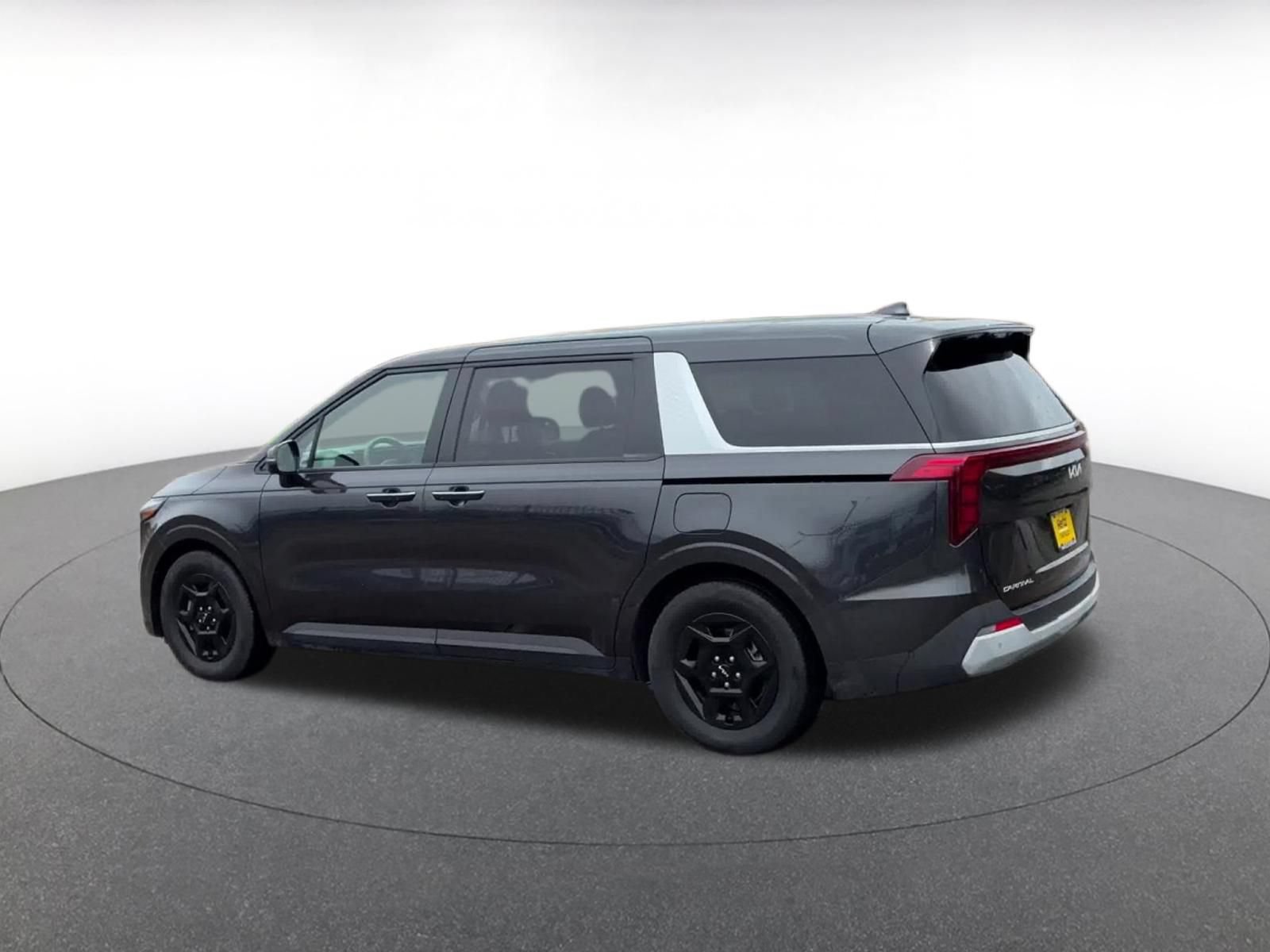 Thumbnail: 2026 Kia Carnival - 10