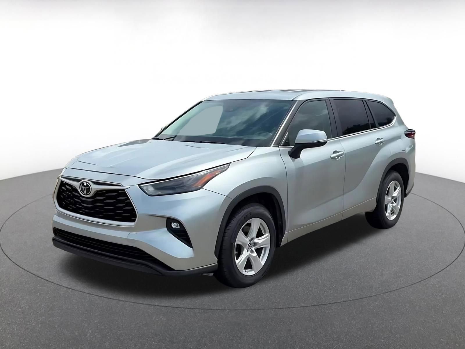 Thumbnail: 2025 Toyota Highlander - 7