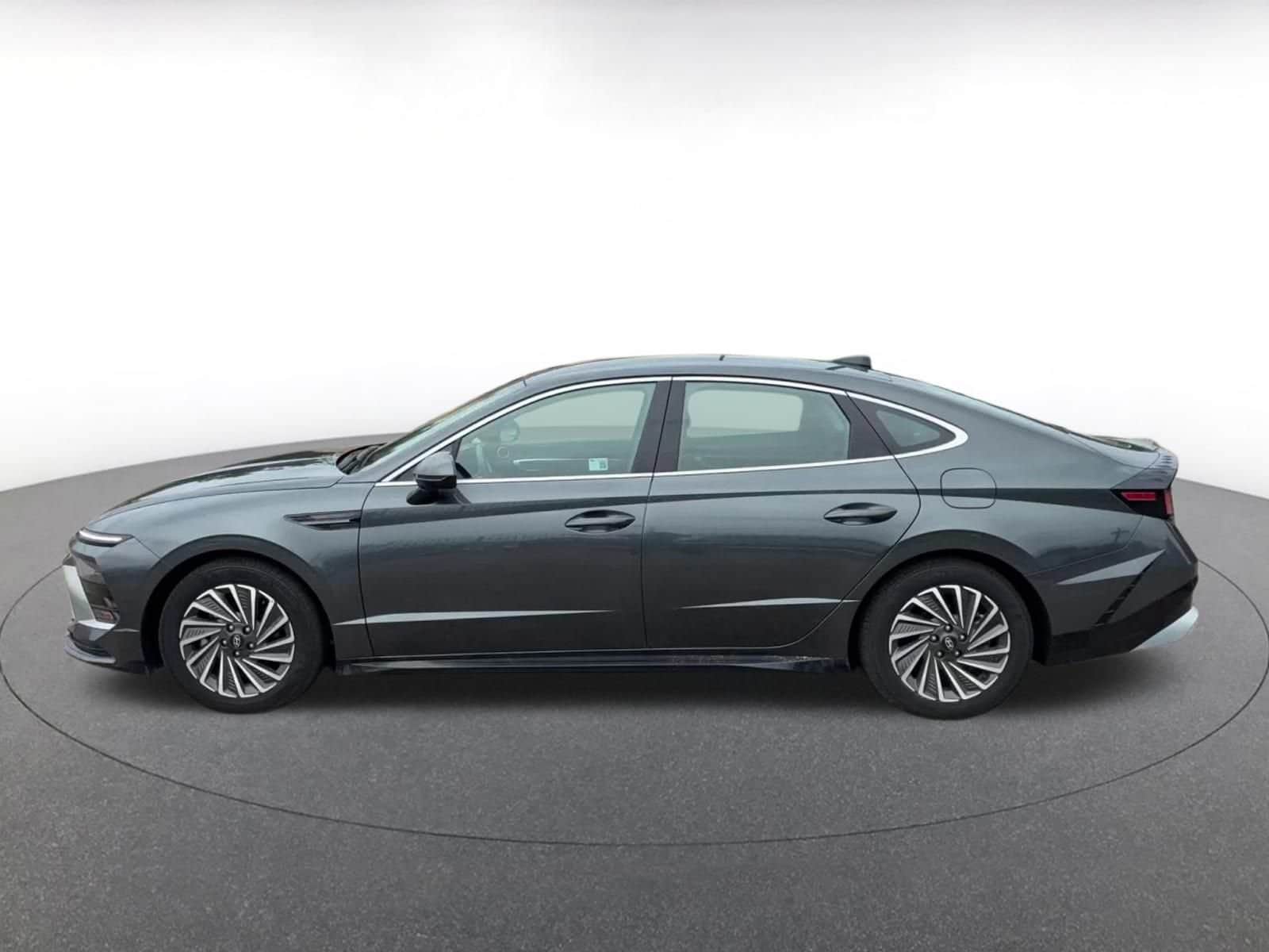 Thumbnail: 2025 Hyundai Sonata - 7
