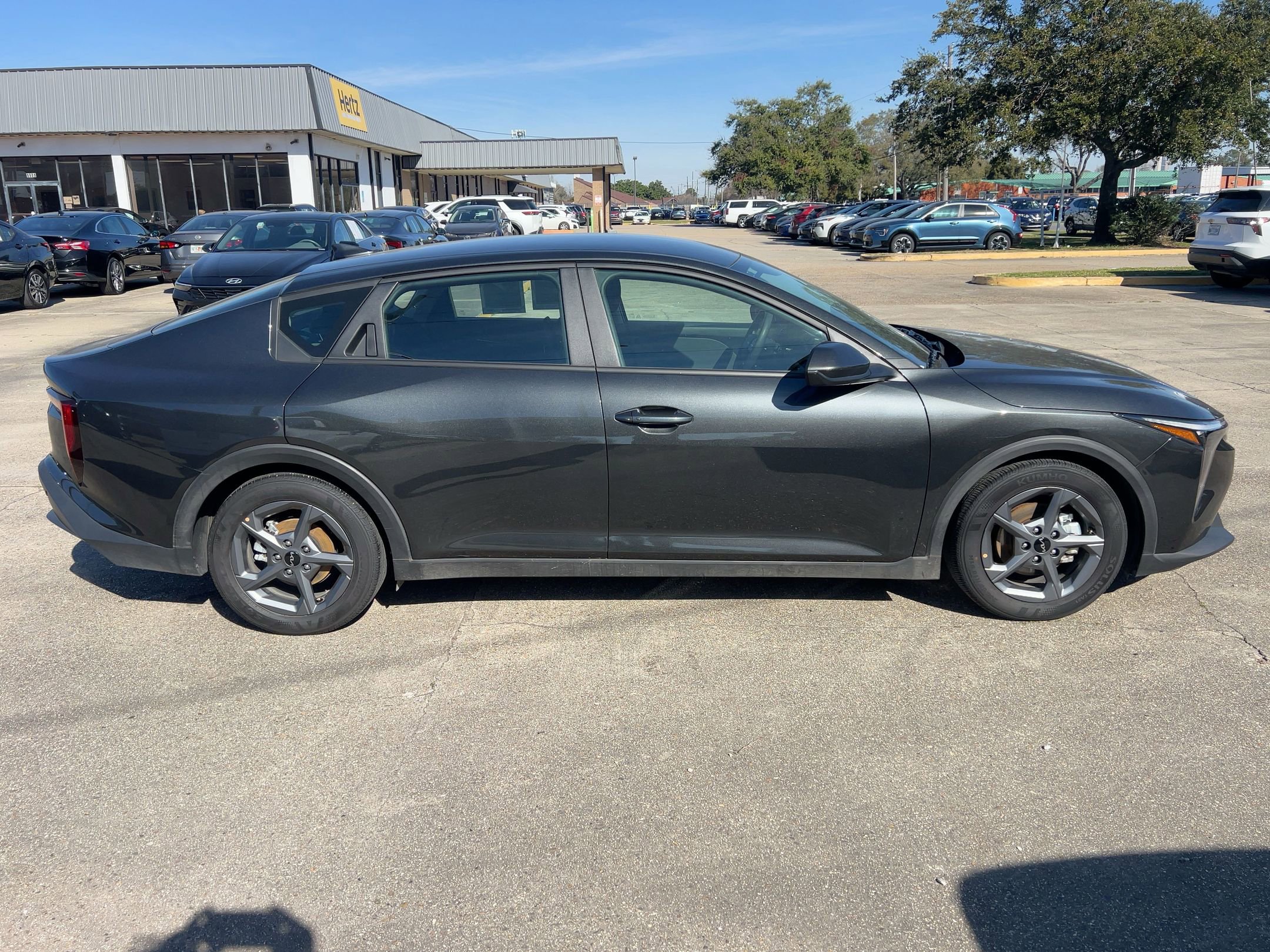 Thumbnail: 2025 Kia K4 - 4