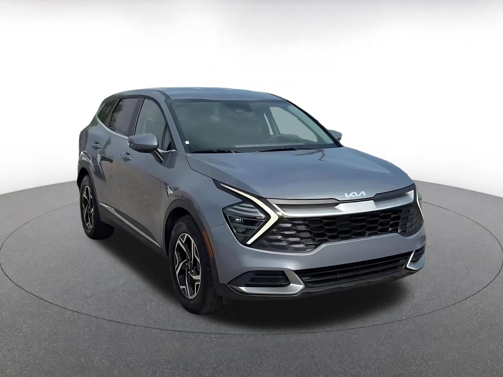 Thumbnail: 2025 Kia Sportage - 3