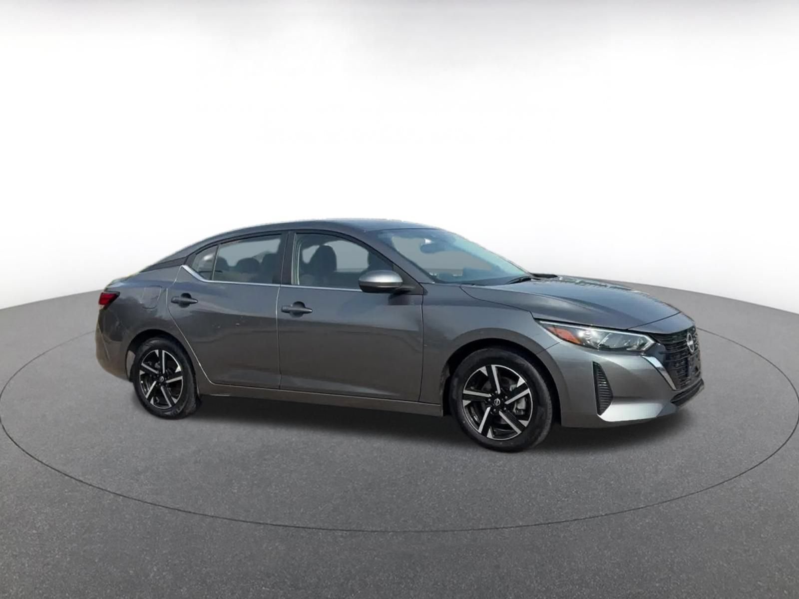 Thumbnail: 2025 Nissan Sentra - 2