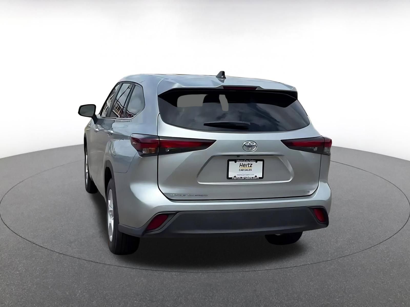 Thumbnail: 2025 Toyota Highlander - 11