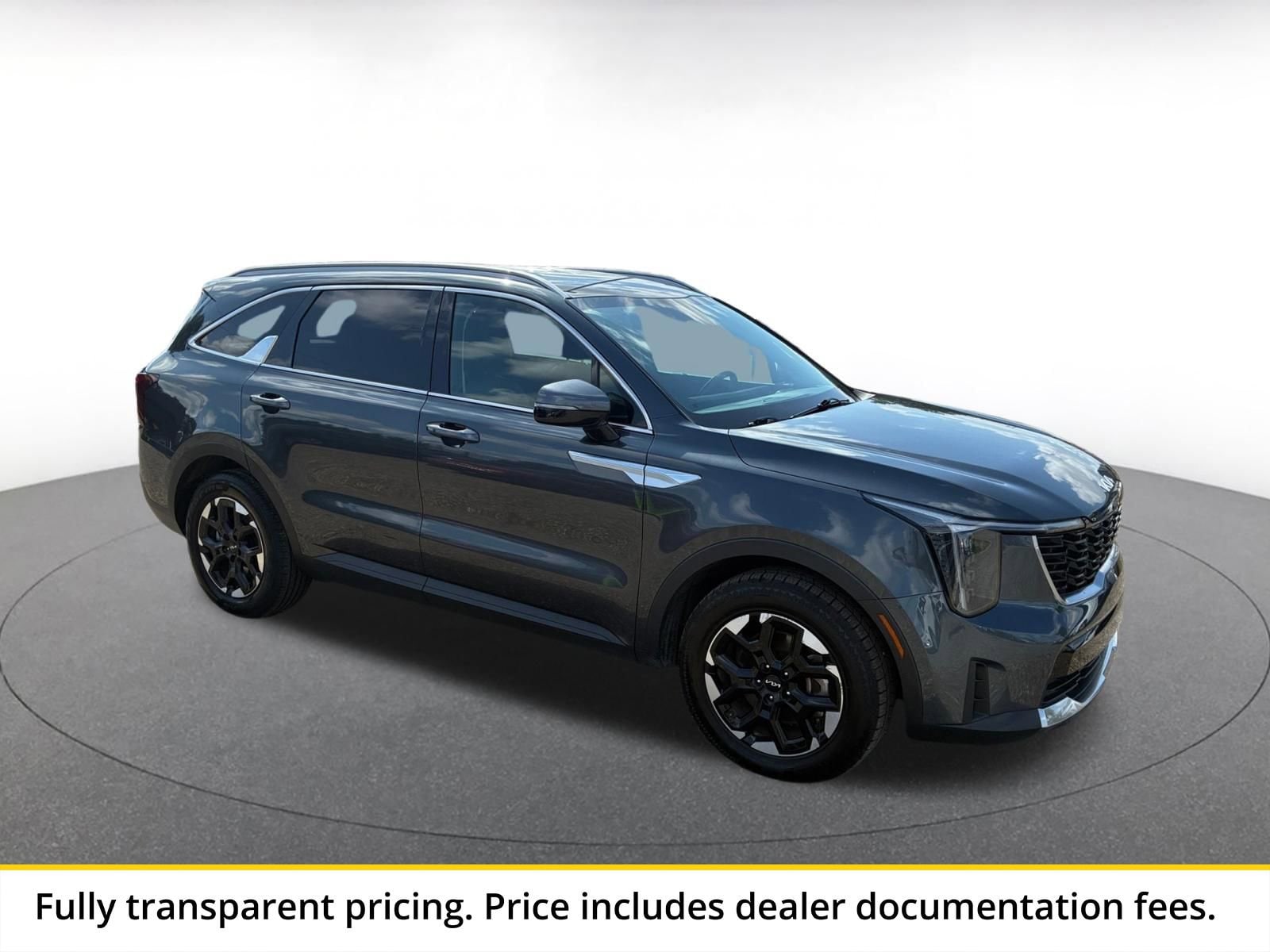 Thumbnail: 2024 Kia Sorento - 1